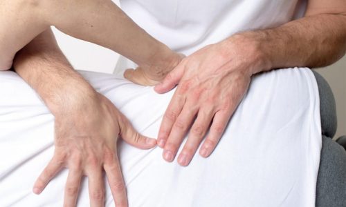 chiropractor-low-back-treatment